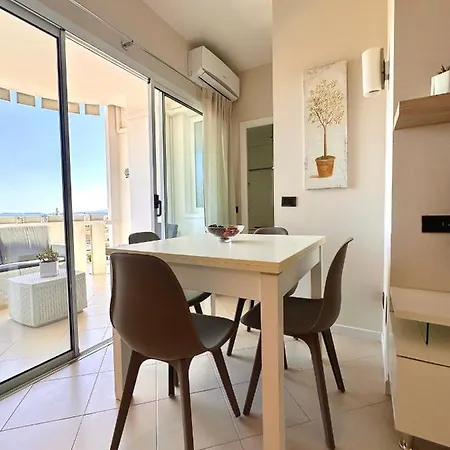 Διαμέρισμα Prestige Panoramico Veronese *